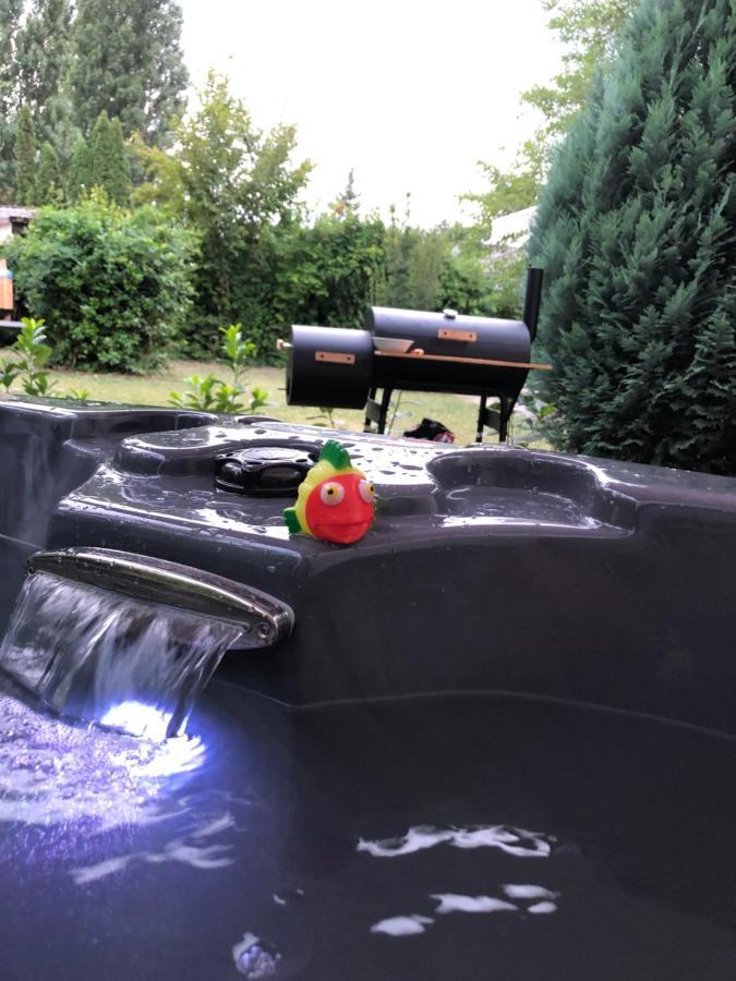 Crystal Spas Apartman-Balaton Zamárdi Exterior foto