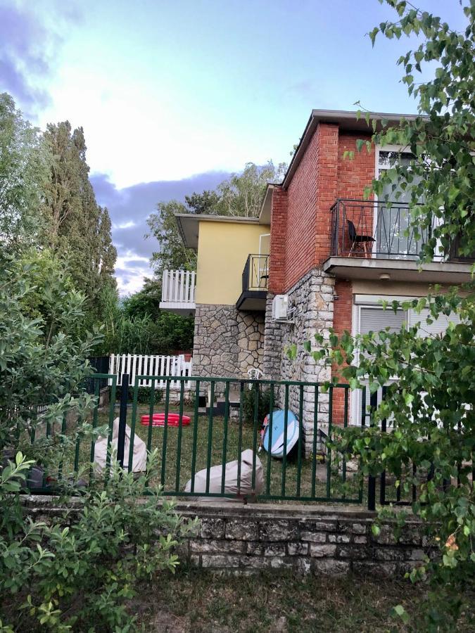 Crystal Spas Apartman-Balaton Zamárdi Exterior foto